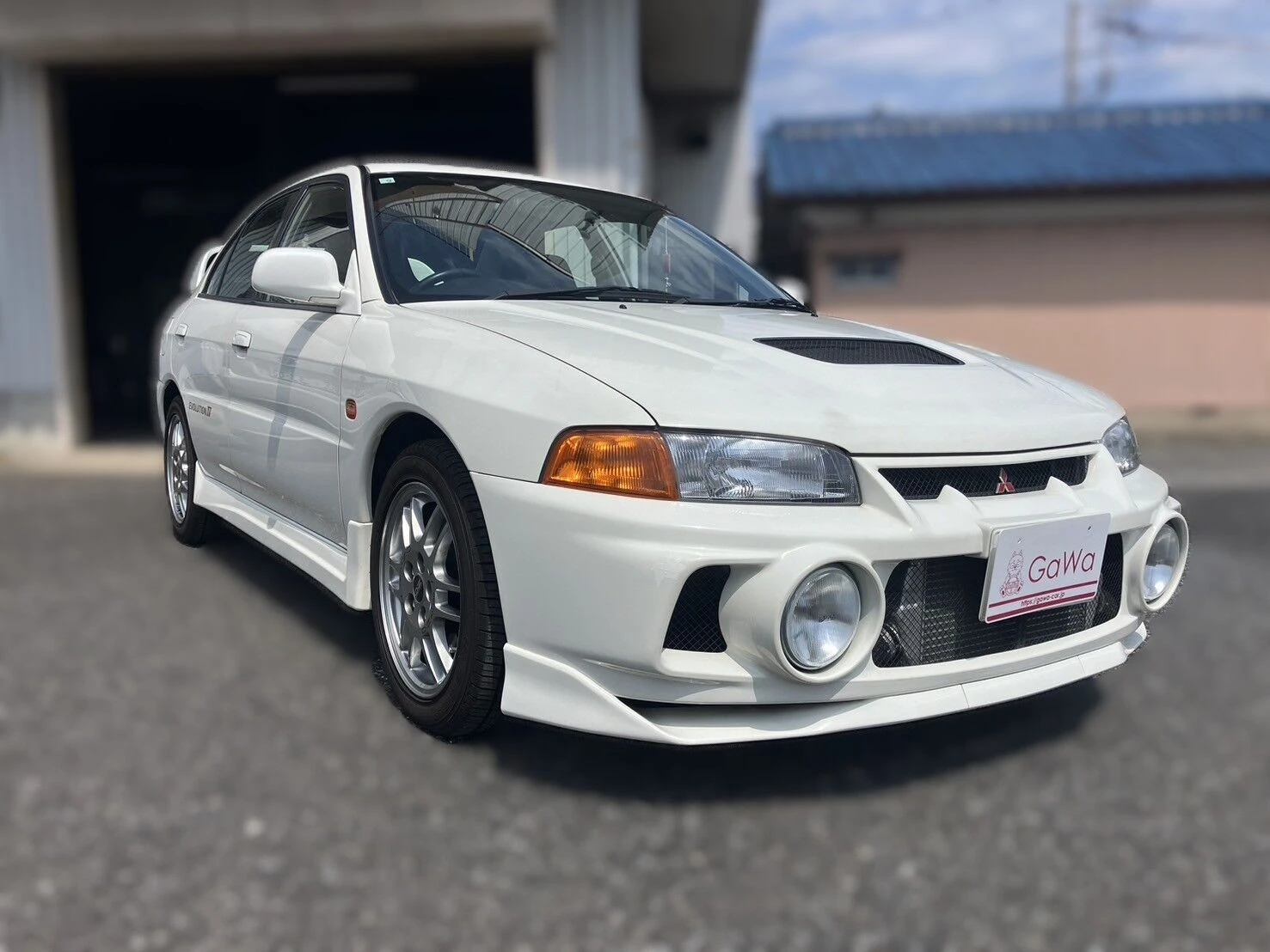 どんな条件のお車も幅広く対応中