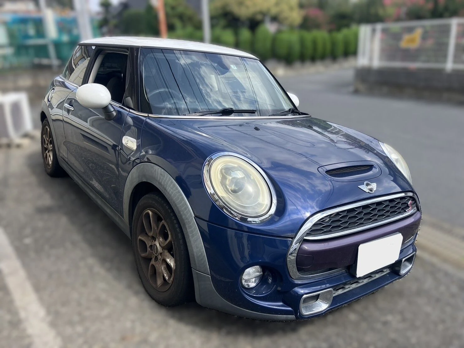 どんな条件のお車も幅広く対応中