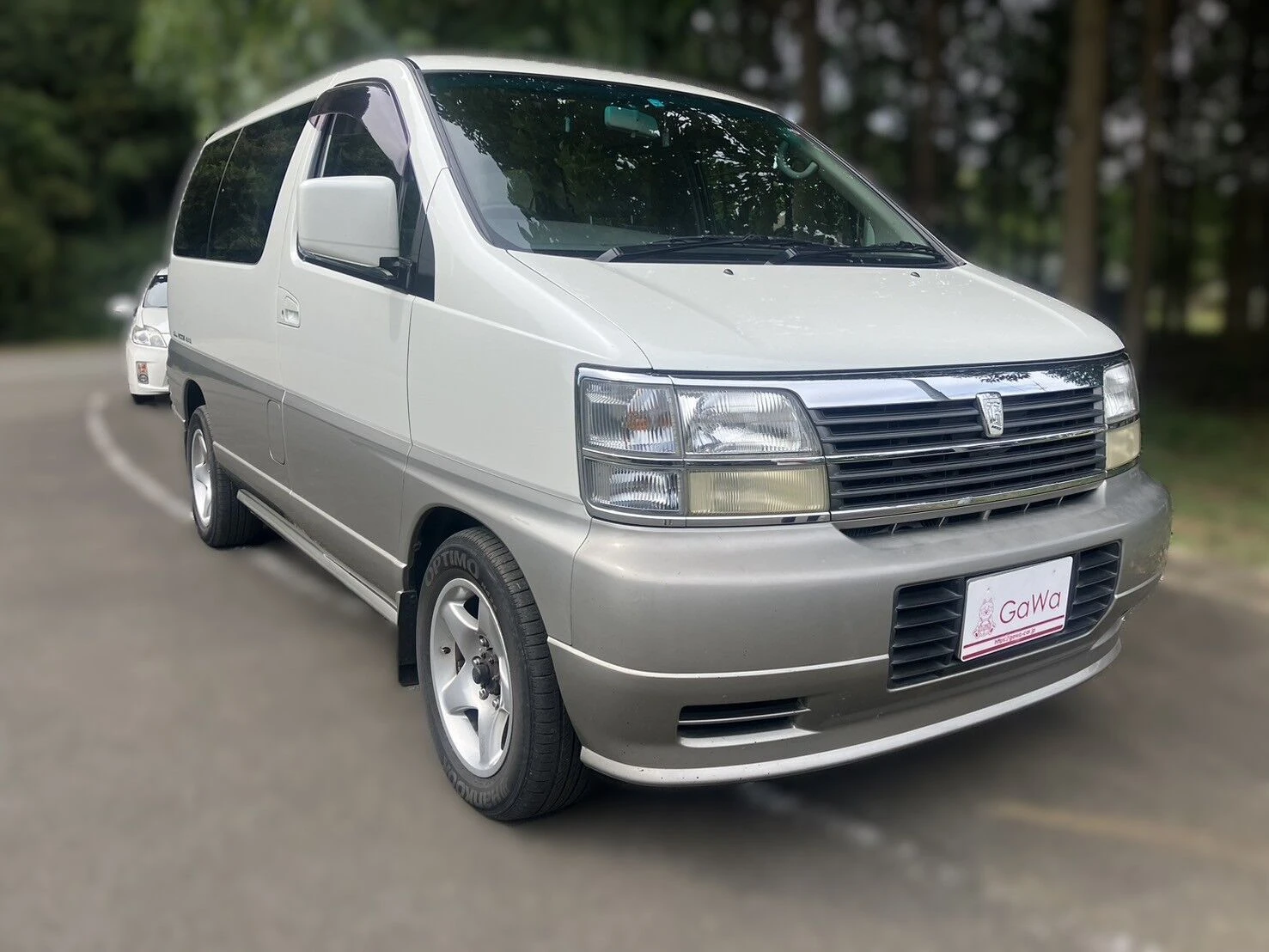 どんな条件のお車も幅広く対応中