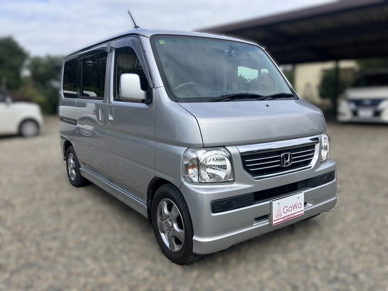 どんな条件のお車も幅広く対応中